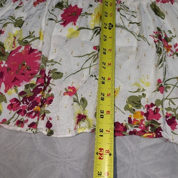 Size 26 Floral Women's Dress in White with Pink and Yellow Accents - Picture 5 of 11